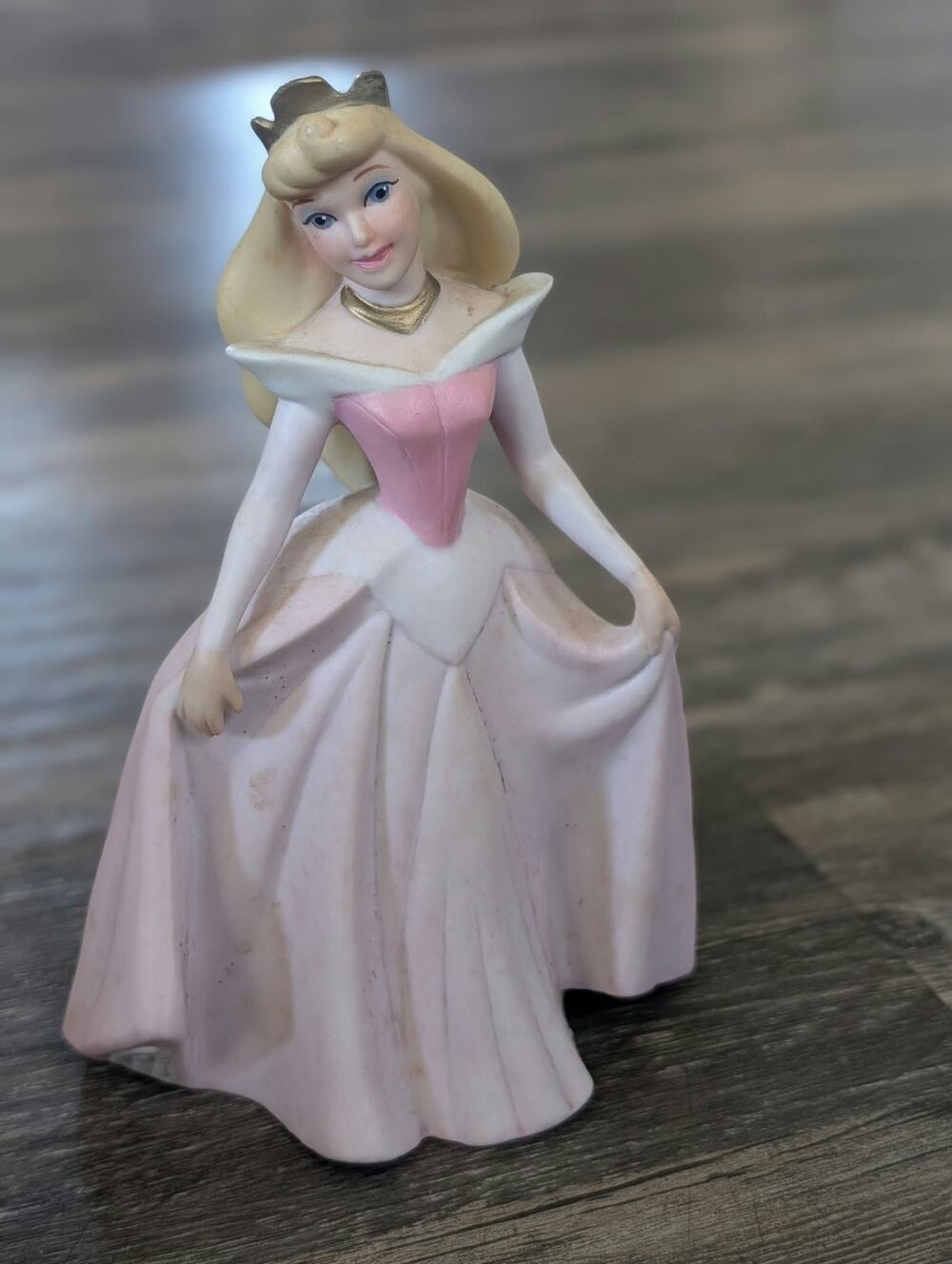 Vintage Disney Porcelain Sleeping Beauty Princess Aurora Figurine Sri Lanka 6"